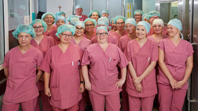 Gruppenbild Op Team C0a2036 M Vorschaubild